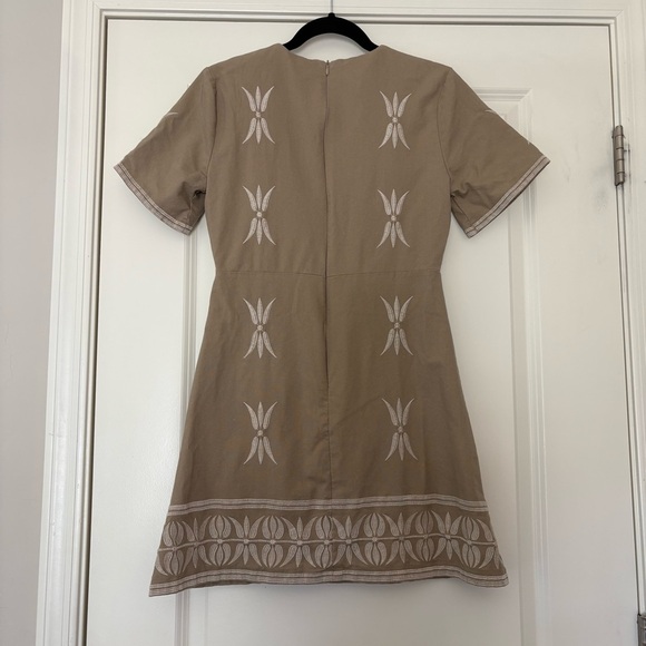 Zara Women’s Beige Embroidered Linen Blend Mini Dress - Picture 8 of 10
